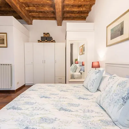 Sauro River View By Mmega Apartment Florence